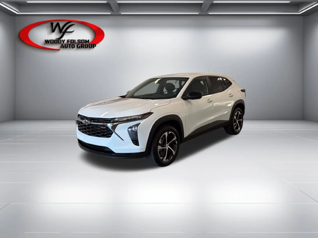 New 2026 Summit White Chevrolet 1RS image 3