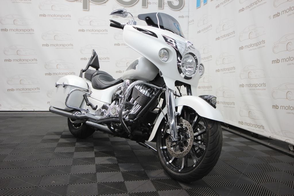 Used 2017 White Indian N17TCNAAAS image 11