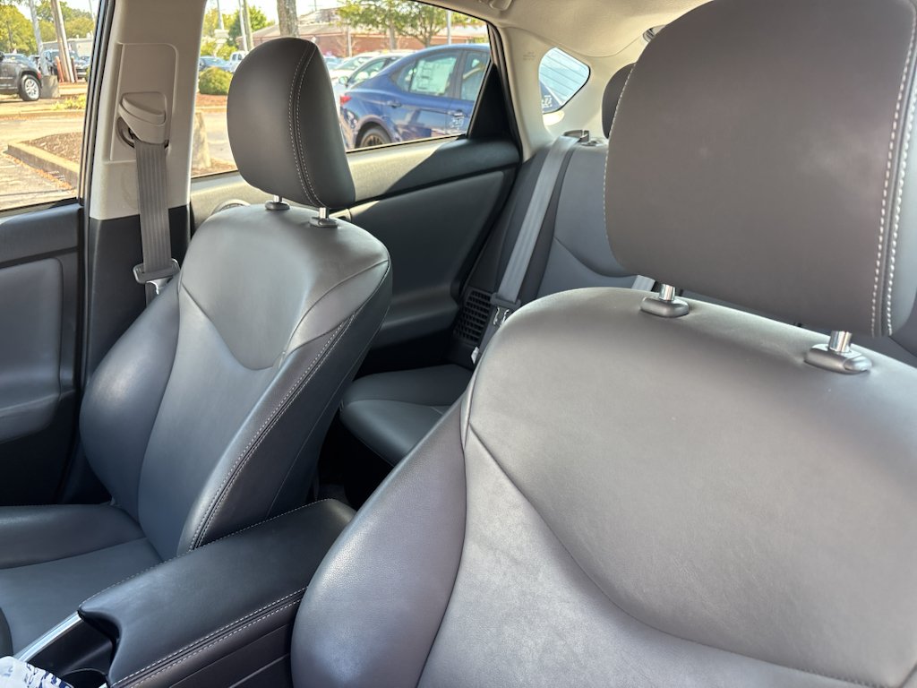 Used 2013 Sea Glass Pearl Toyota Four image 9