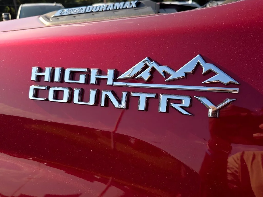 Used 2025 Radiant Red Tintcoat Chevrolet High Country image 6