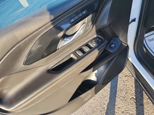 Used 2022 Summit White GMC AT4 image 11