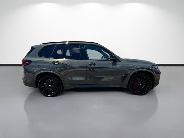 New 2026 Gray Metallic BMW M60i image 2