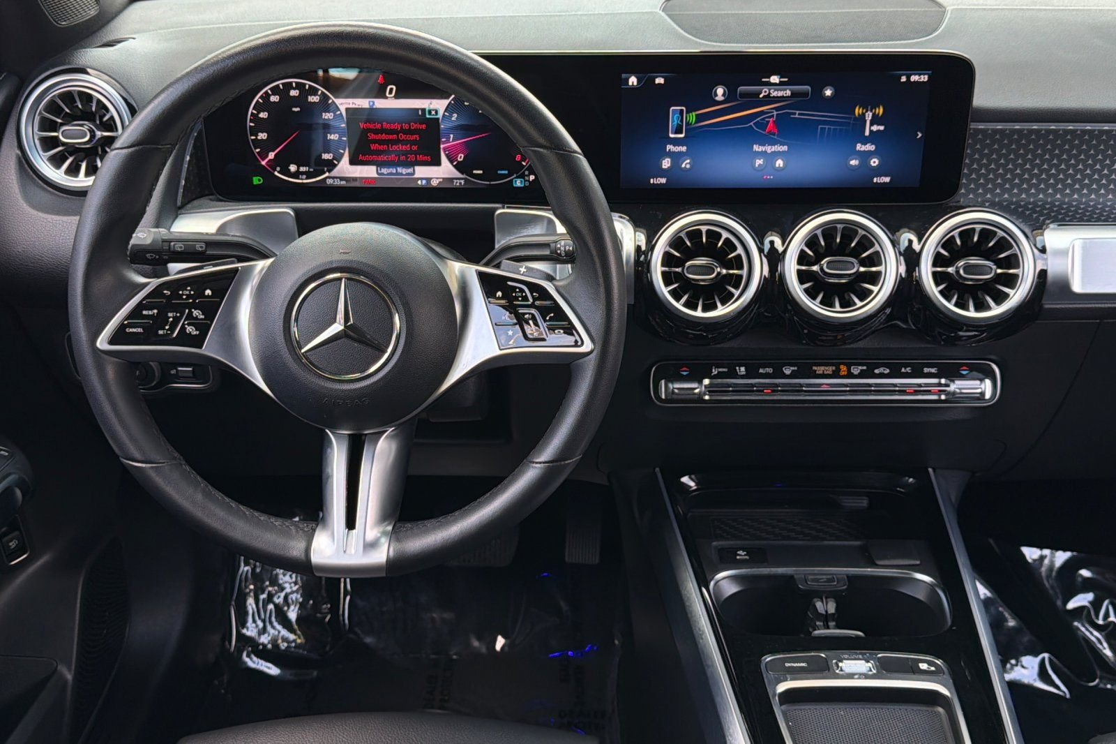 Used 2024 White Mercedes-Benz GLB 250 image 24