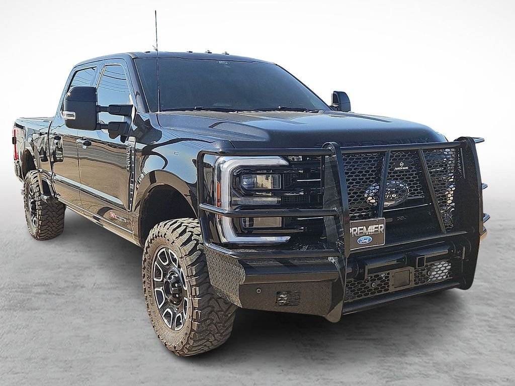 2025 Ford Super Duty F-350 Platinum