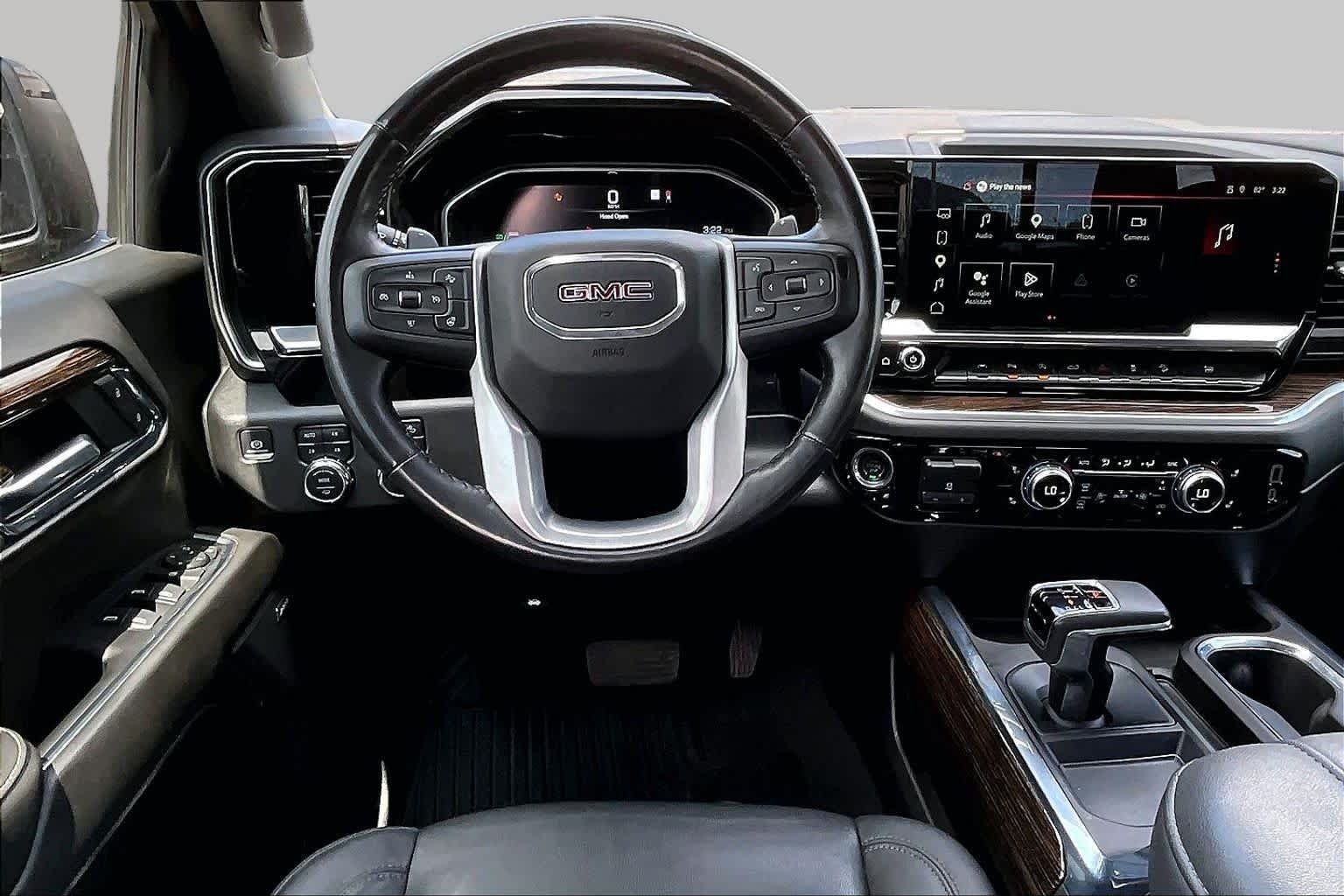 Used 2022 Onyx Black GMC Elevation image 6