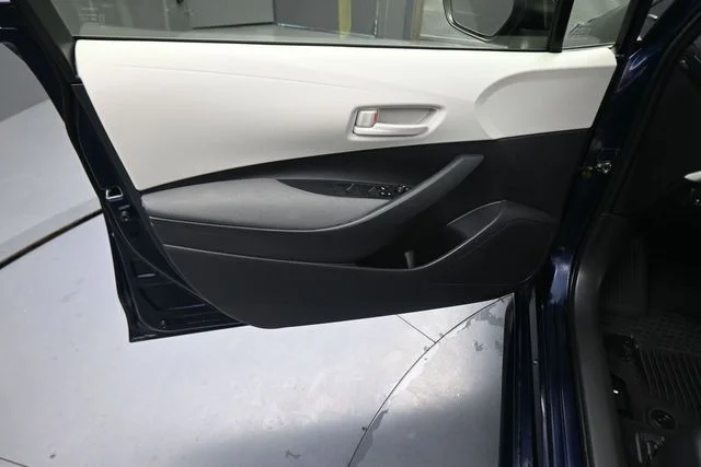 Used 2026  Toyota LE image 20