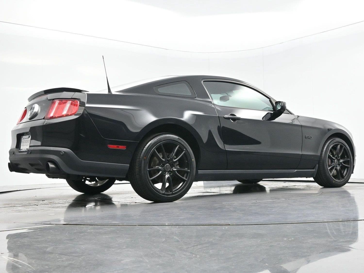 Used 2012 Black Ford GT Premium image 42