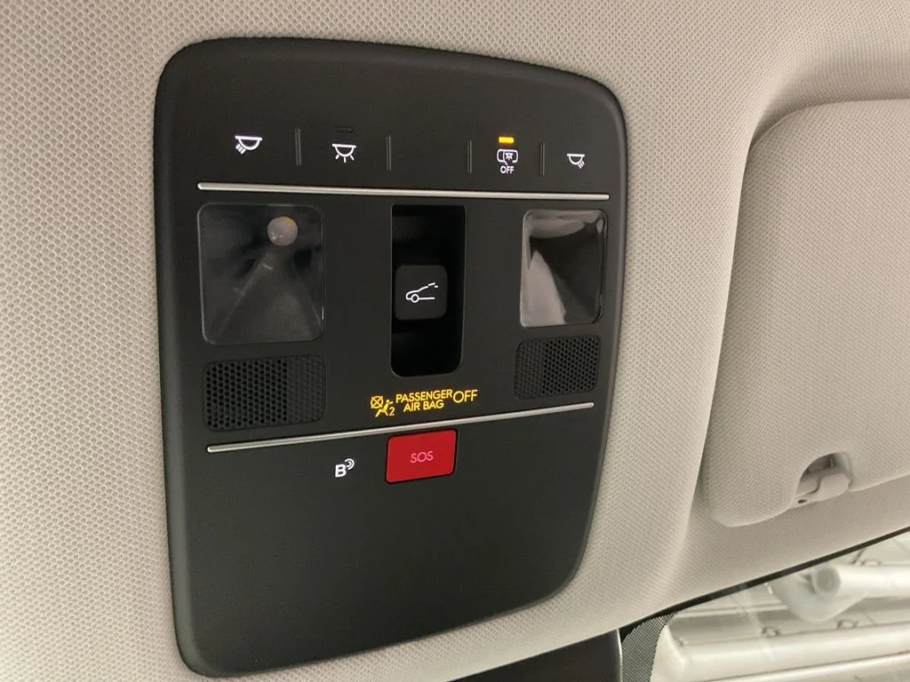 New 2026 Black Hyundai SEL Premium image 20
