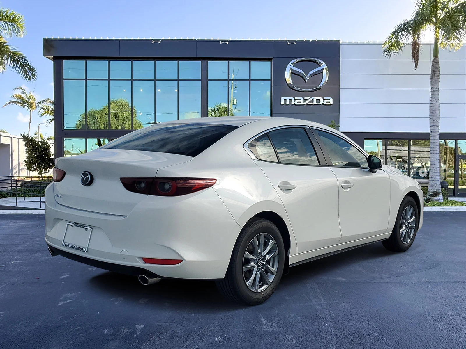 New 2026 SNOWFLAKE WHITE Mazda 2.5 S image 4
