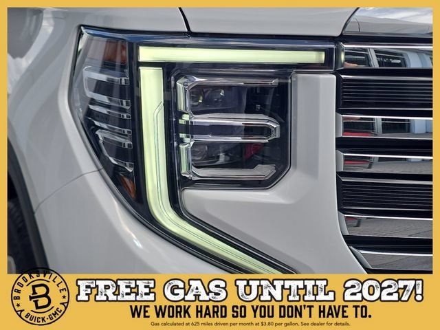 New 2026 Summit White GMC SLT image 10