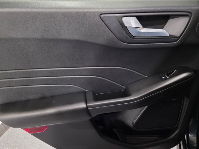 Used 2022 Blue Ford SEL image 11