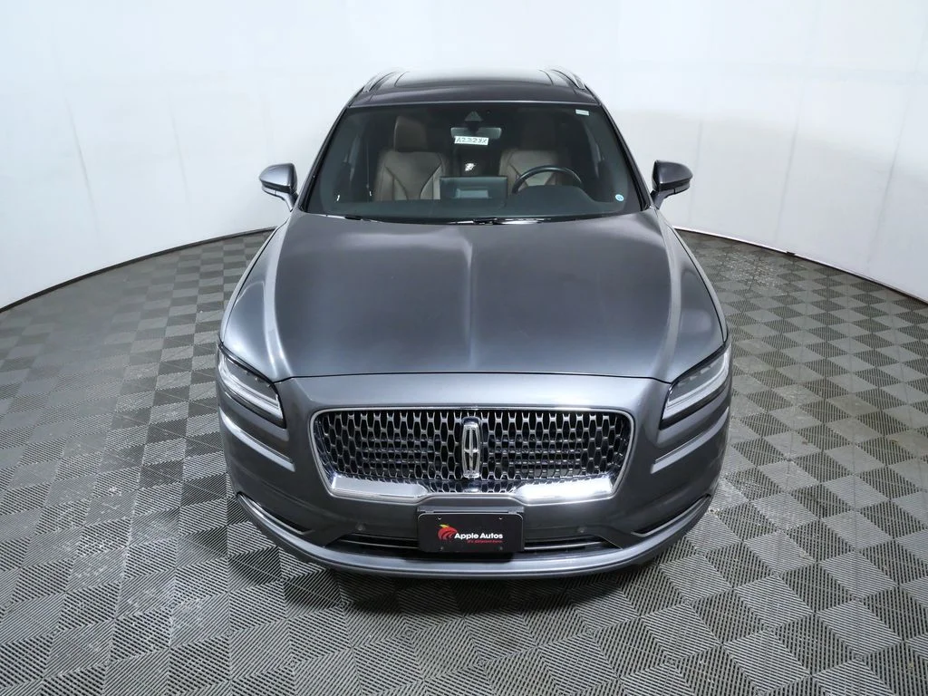 Certified Used 2023 Gray Lincoln Reserve image 3