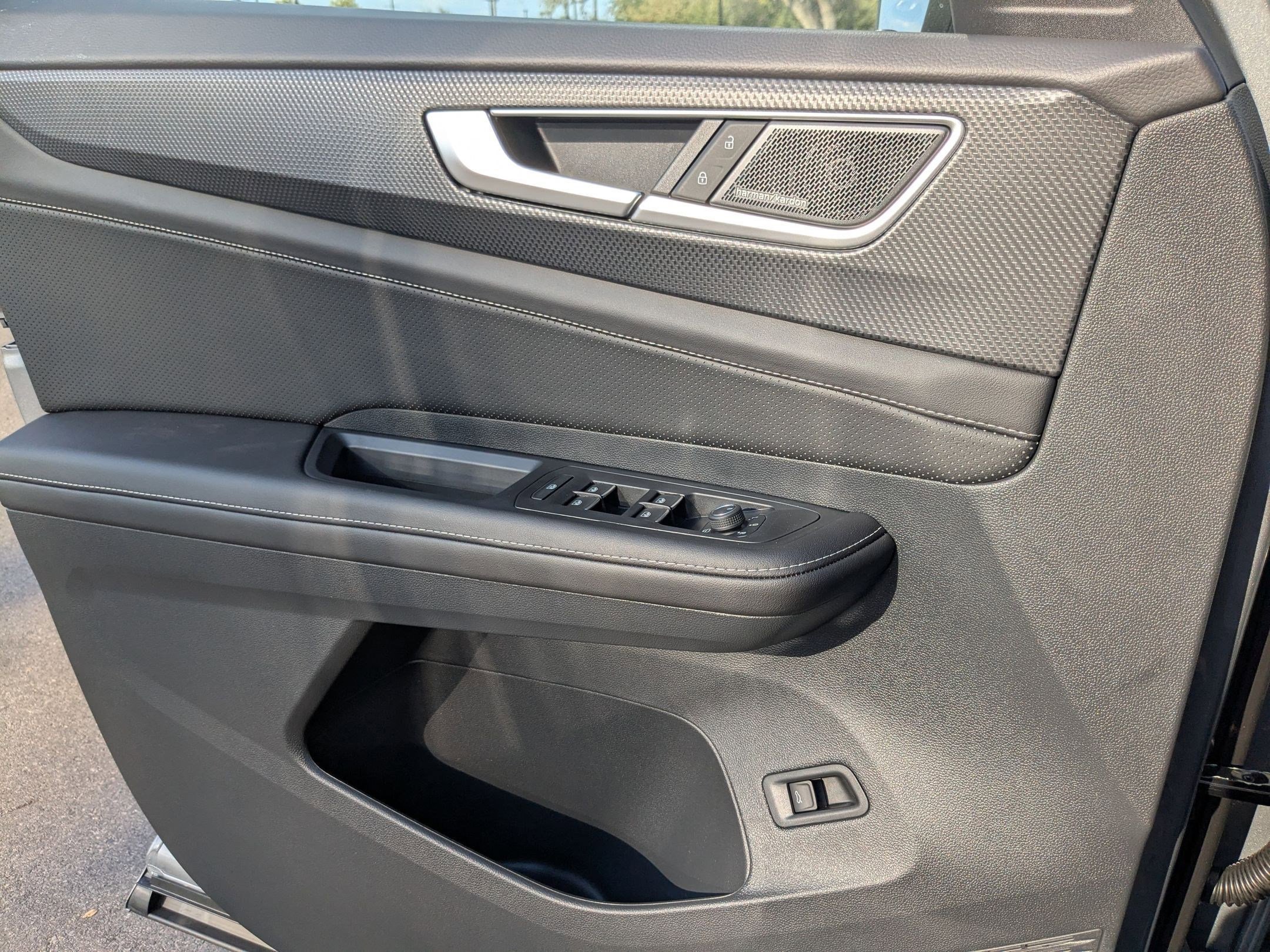 2026 Volkswagen Atlas Cross Sport SEL Premium R-LINE - Photo 8