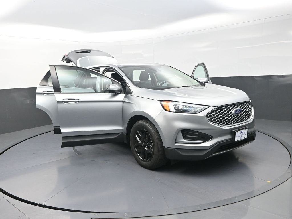 2023 Ford Edge SEL - Photo 31