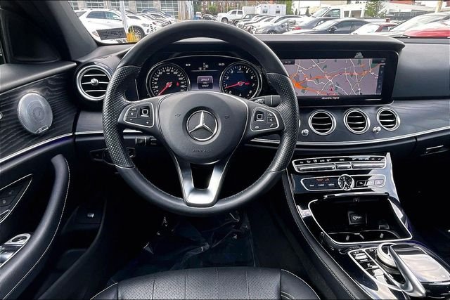 Used 2017 Gray Mercedes-Benz E 300 image 4