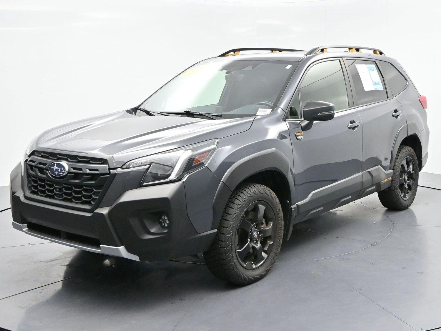 Used 2024 Magnetite Gray Metallic Subaru Wilderness image 3