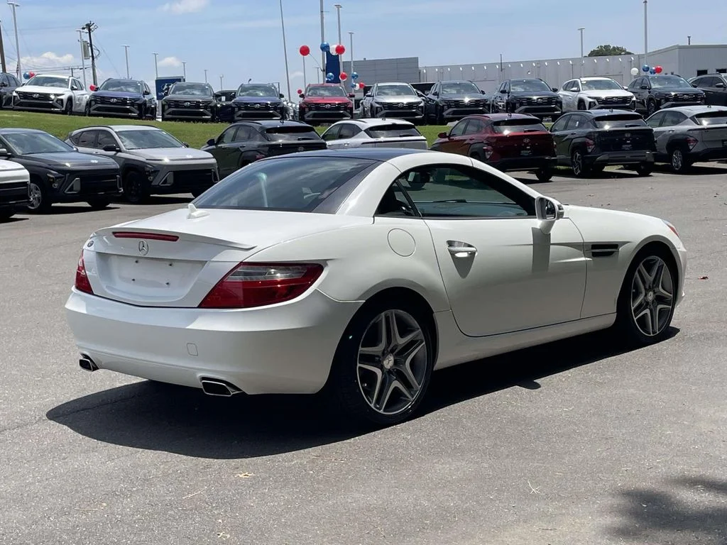Used 2015 White Mercedes-Benz SLK 250 image 12