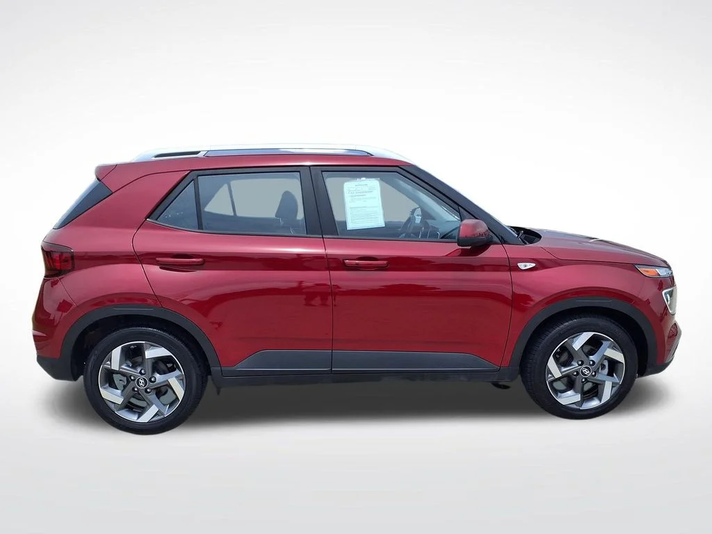 Used 2025 Red Hyundai Limited image 10