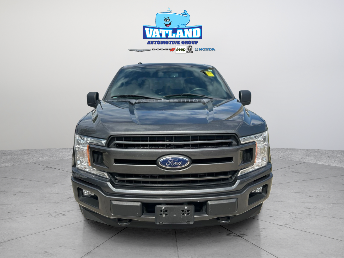 Used 2018 Gray Ford XLT image 21