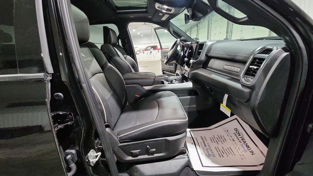 2026 RAM 2500 Laramie - Photo 11