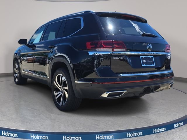 Used 2021 Black Volkswagen SEL Premium image 8