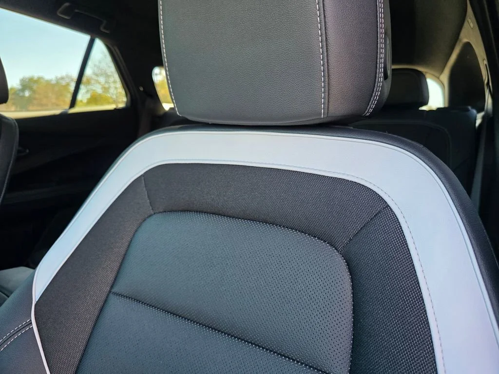 2025 Chevrolet Blazer EV LT - Photo 11
