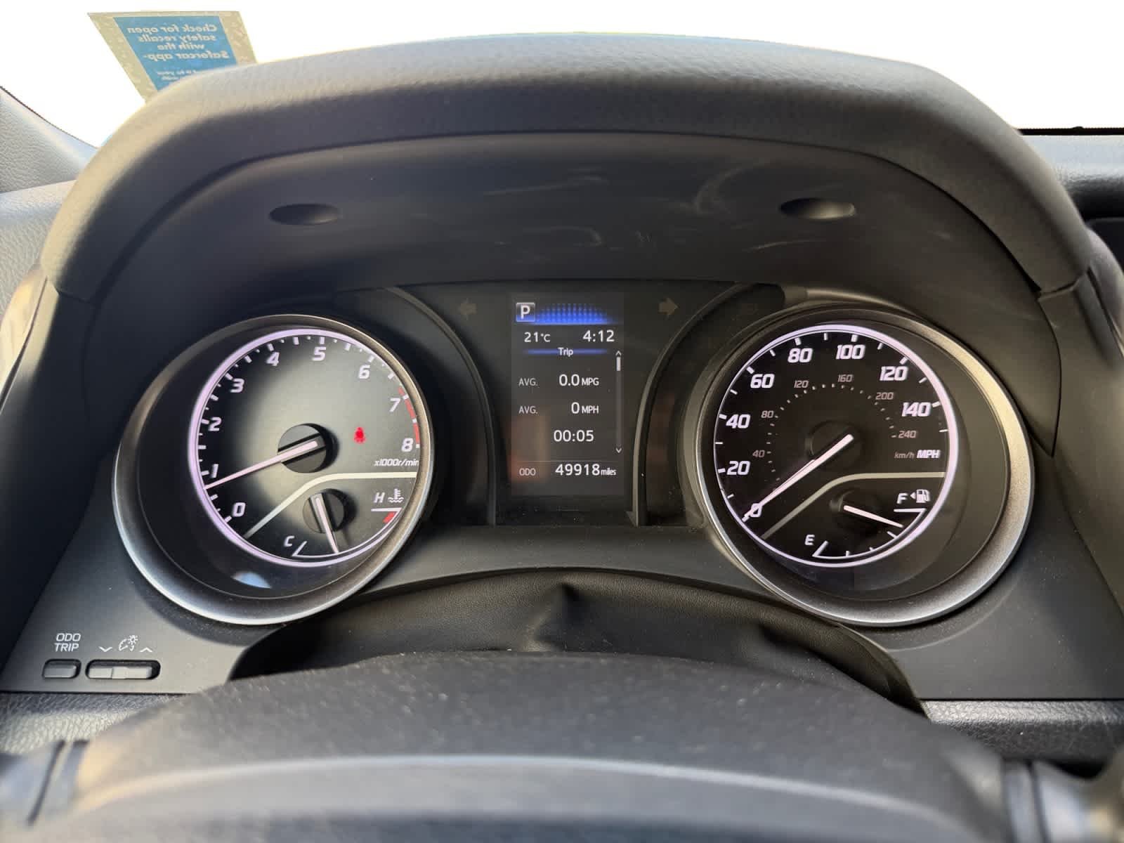 Used 2024 Ice Cap Toyota SE image 14