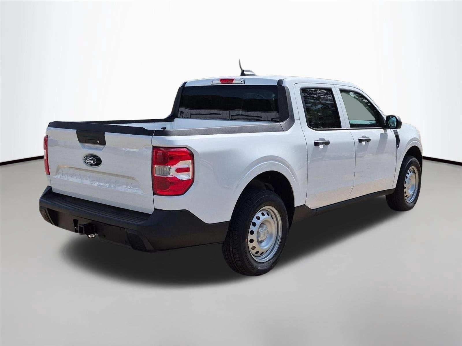 New 2026 Oxford White Ford XL image 5