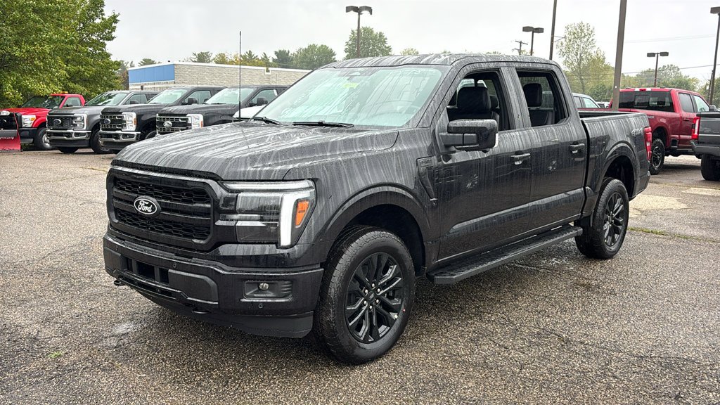 New 2026 Agate Black Metallic Ford Lariat image 3