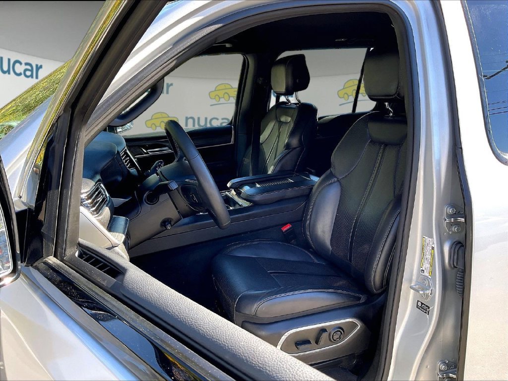 Used 2024 Silver Jeep Series II image 10