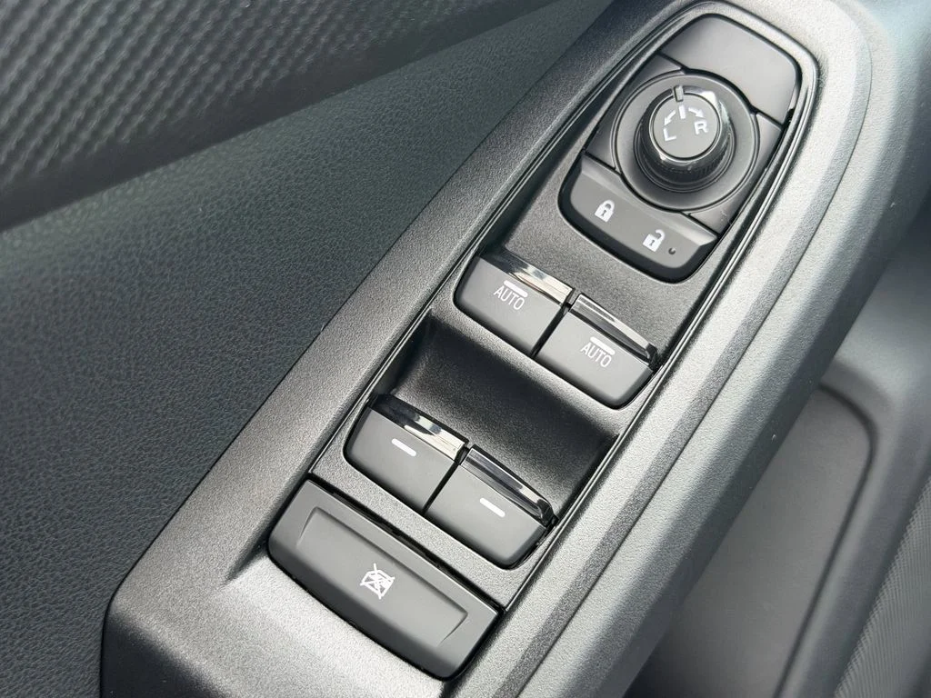 New 2026 MAGNETITE GRAY PEARL Subaru Premium image 17
