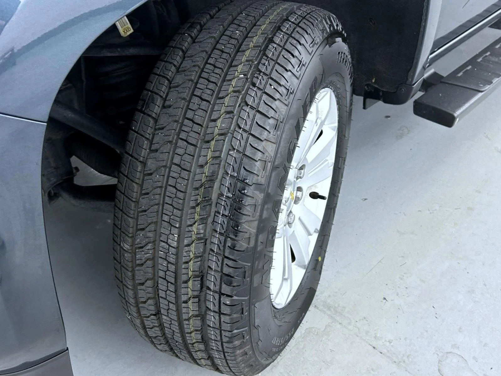 Used 2019 Gray Chevrolet LT image 24