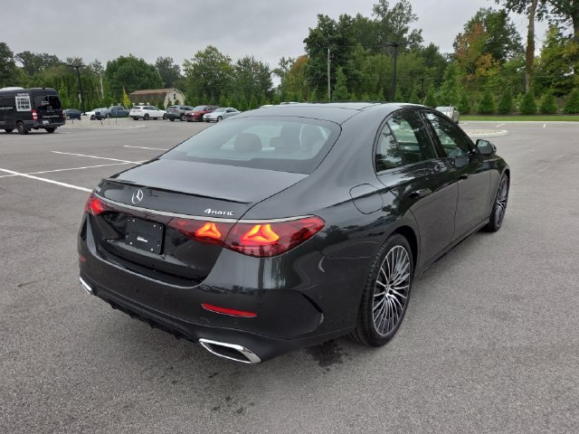 New 2027 Graphite Grey Metallic Mercedes-Benz E450 image 3