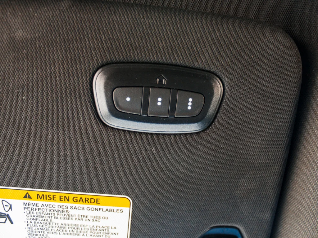 Used 2023 Velvet Red Pearl Jeep Series II image 25