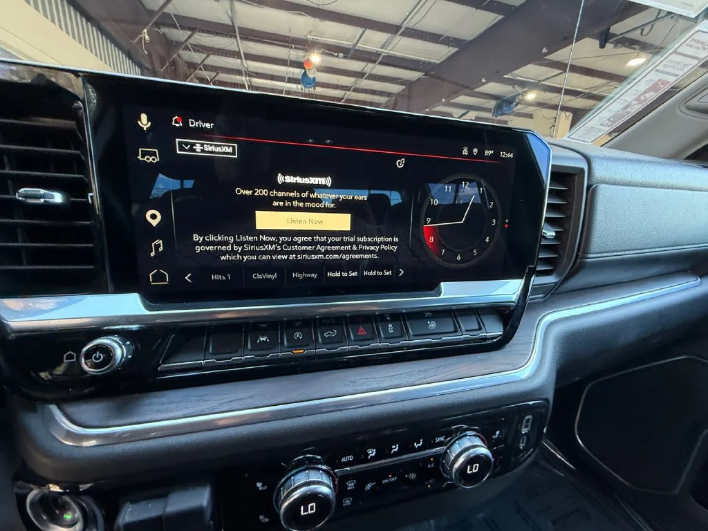 Used 2025 Black GMC SLT image 21