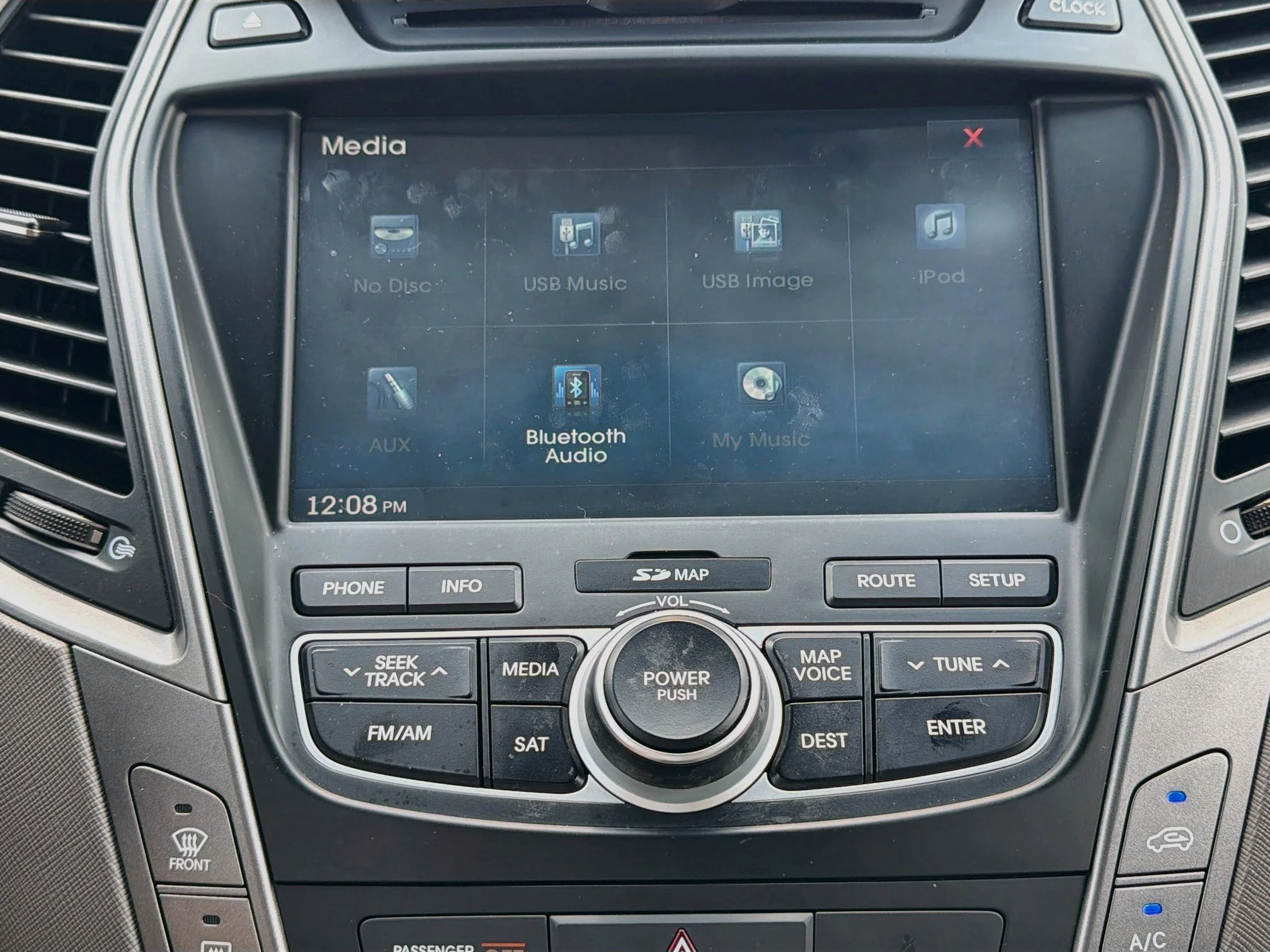 Used 2015 Marlin Blue Hyundai Premium Technology image 26