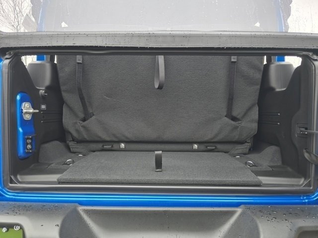 New 2026 Hydro Blue Pearl-Coat Exterior Paint Jeep Sport image 26