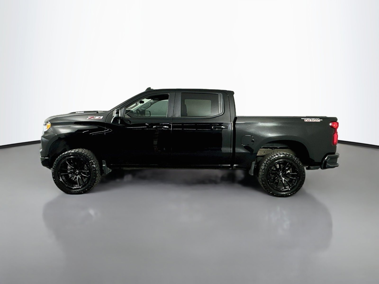 Used 2024 Black Chevrolet LT Trail Boss image 5