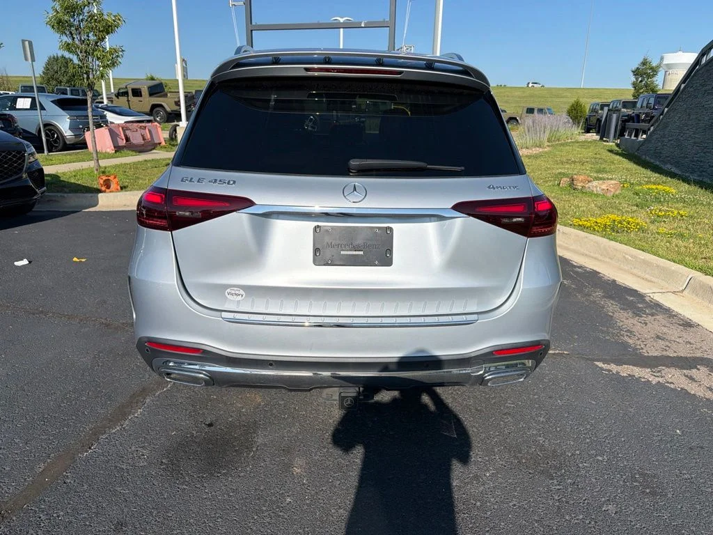 Used 2024 Silver Mercedes-Benz GLE 450 image 6