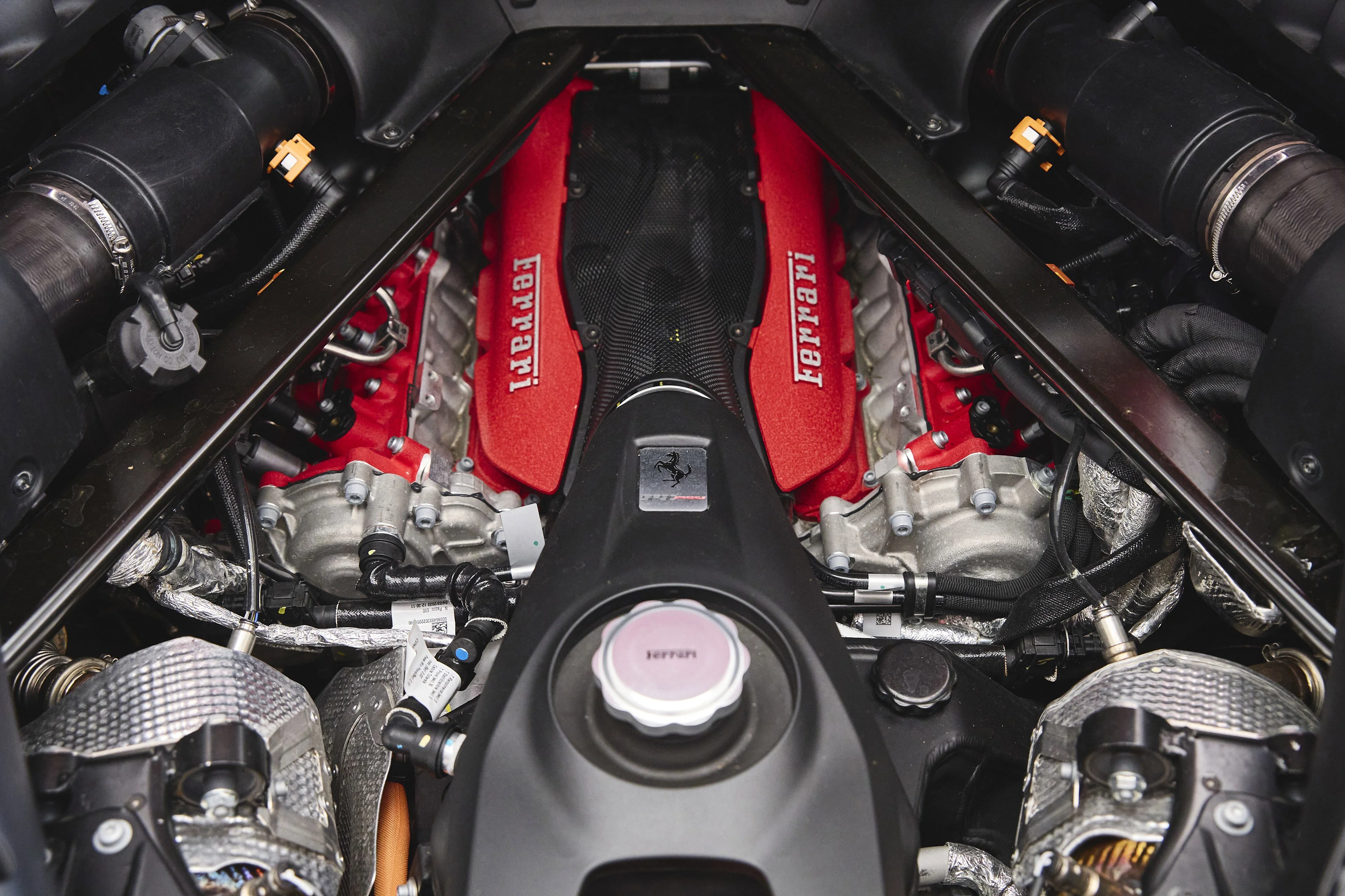 2022 Ferrari SF90 Base - Photo 14