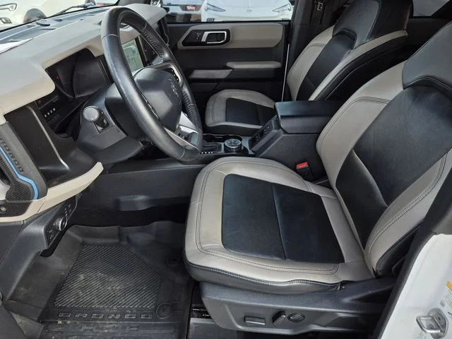 Used 2022 White Ford Wildtrak image 28