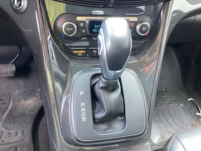 Used 2016 Blue Ford Titanium image 29