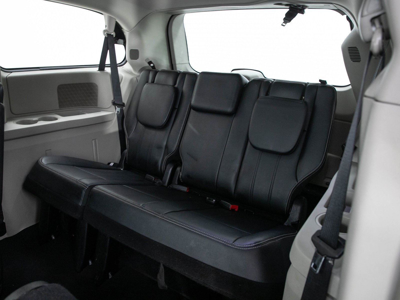 Used 2013 Maximum Steel Metallic Clearcoat Chrysler Touring image 15
