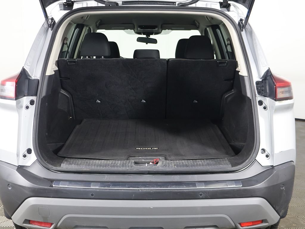 Used 2023 Silver Nissan SV image 16