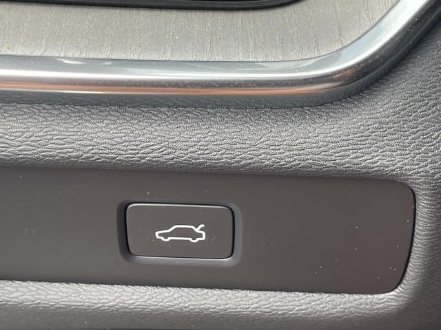 Certified Used 2024 Blue Volvo Ultimate image 33