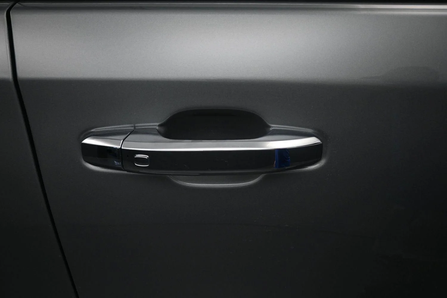 Used 2025 Sterling Gray Metallic Chevrolet LTZ image 8