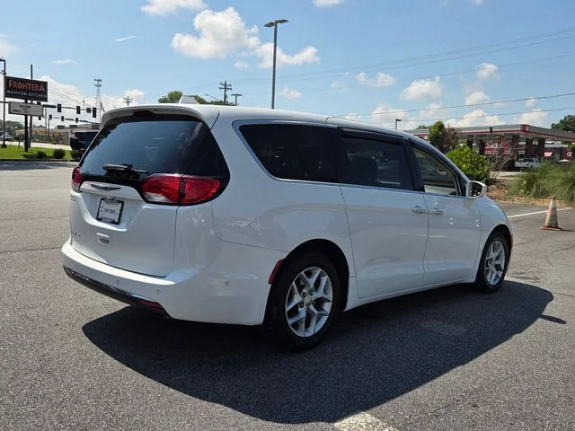 Used 2019 White Chrysler Touring Plus image 9