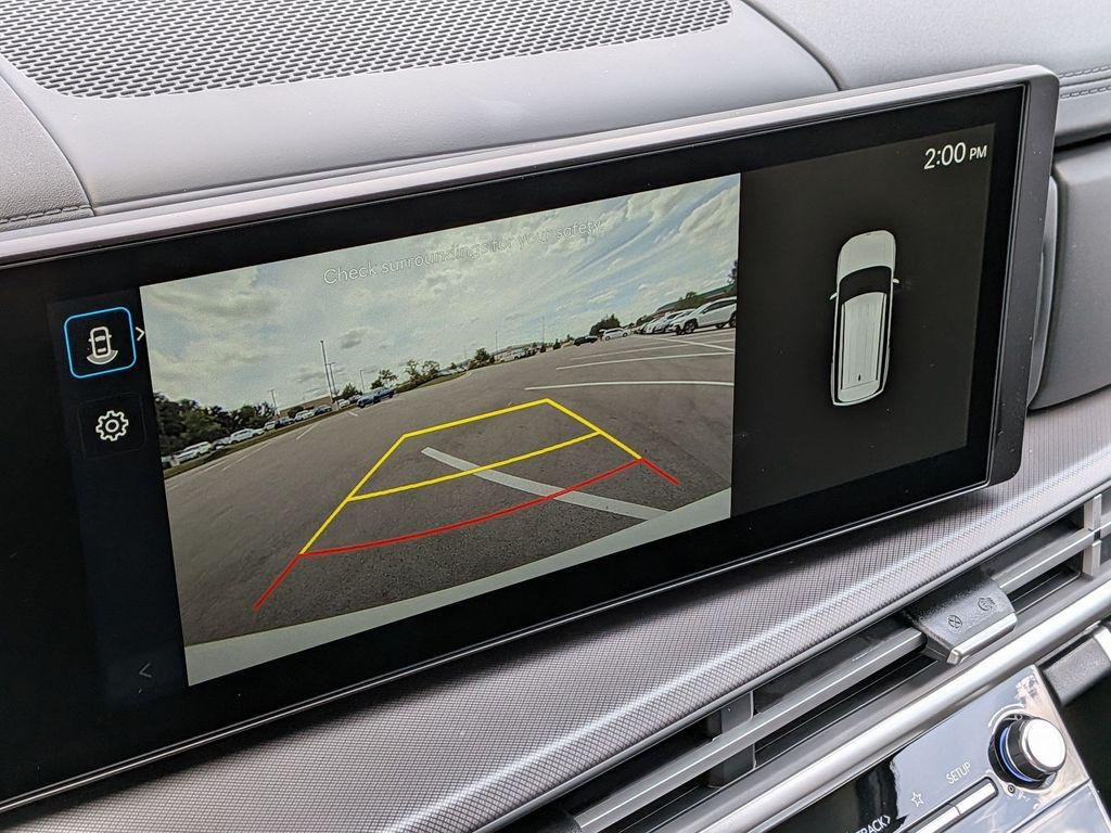 New 2026 White Hyundai SE AWD image 19