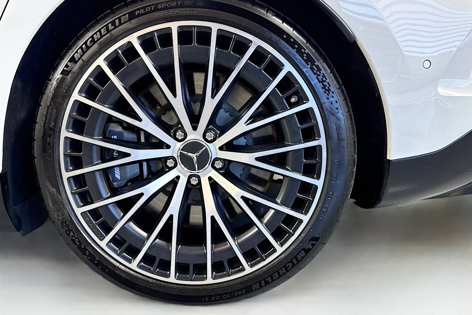 Used 2023 Manufaktur Moon Mercedes-Benz AMG® EQE image 29