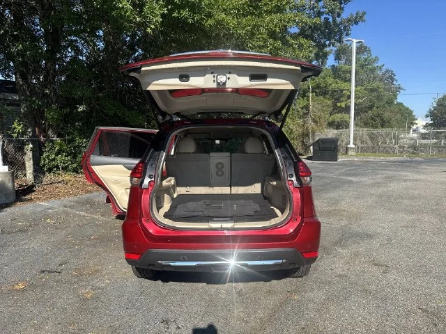 Used 2019 Red Nissan SV image 12